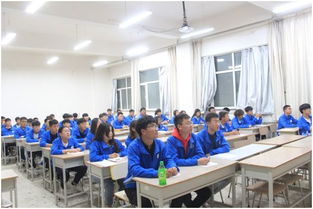 民族團(tuán)結(jié)進(jìn)步 計(jì)算機(jī)與信息工程系網(wǎng)絡(luò)信息中心開展政治學(xué)習(xí)活動(dòng)，深化計(jì)算機(jī)網(wǎng)絡(luò)工程施工團(tuán)隊(duì)協(xié)作